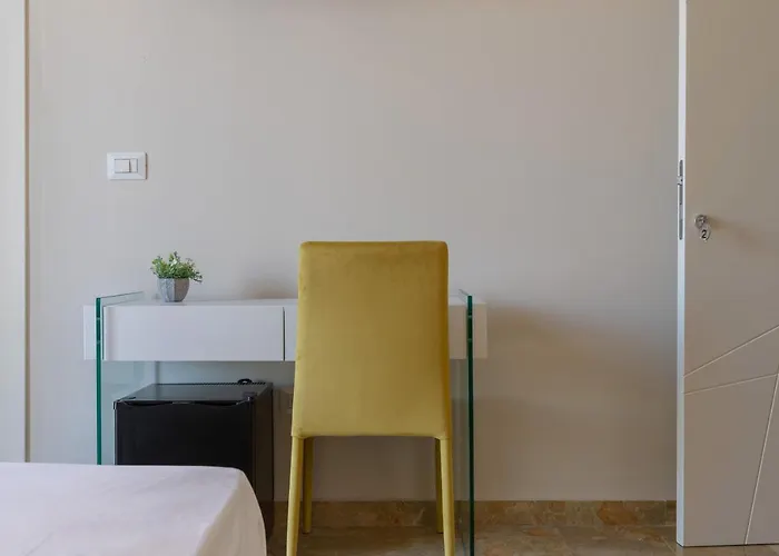 Il Sovrano לינה וארוחת בוקר קטאניה