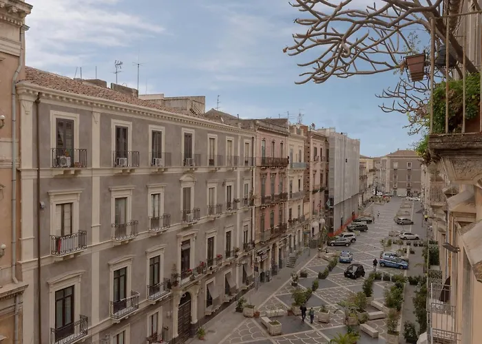 Il Sovrano לינה וארוחת בוקר 4*